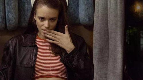 我是性瘾者1在线观看,我是性瘾者1的在线救赎之旅  第3张